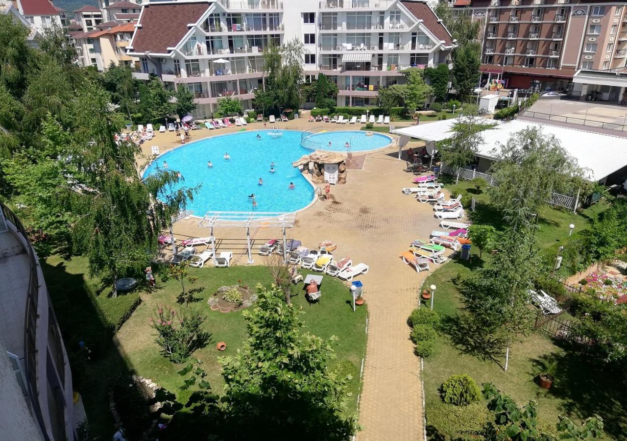 Charis Cozy Family Apart At Sun Village Complex Close To The Beach Sunny Beach Dış mekan fotoğraf