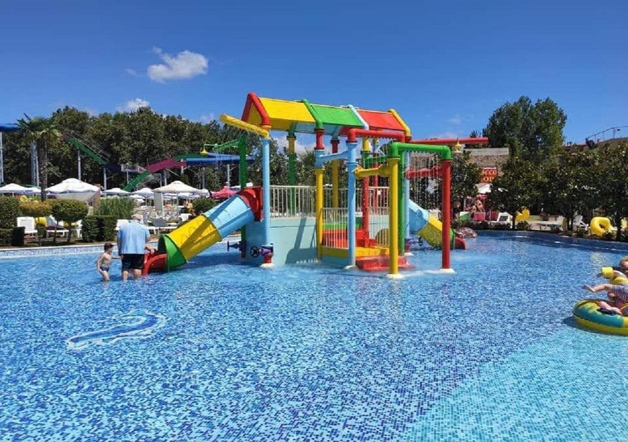 Charis Cozy Family Apart At Sun Village Complex Close To The Beach Sunny Beach Dış mekan fotoğraf
